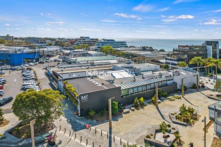 Part A/40 Hurstmere Road Takapuna_4