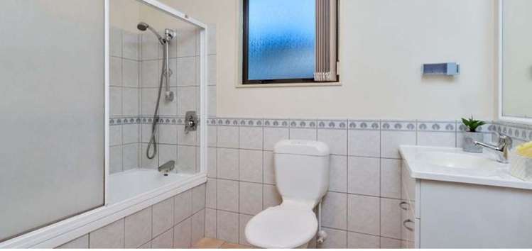 175a Whitney Street Blockhouse Bay_10