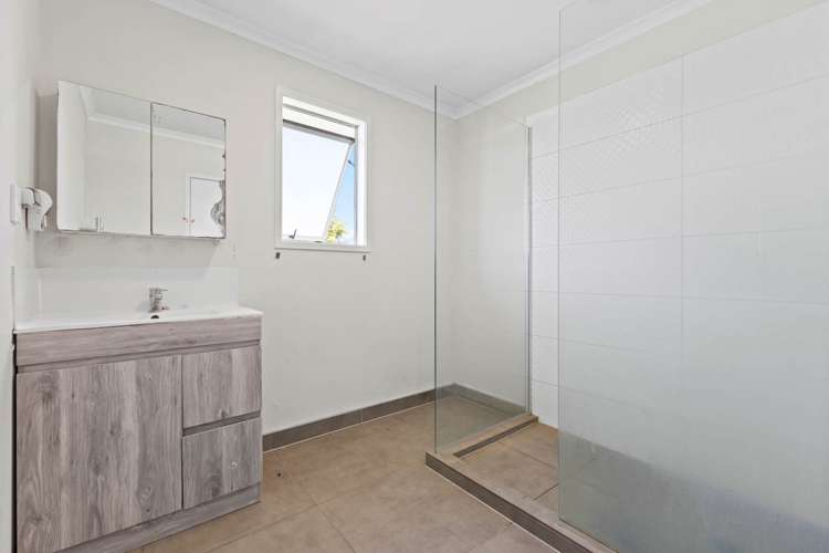 26 Vimy Place Mangere_15