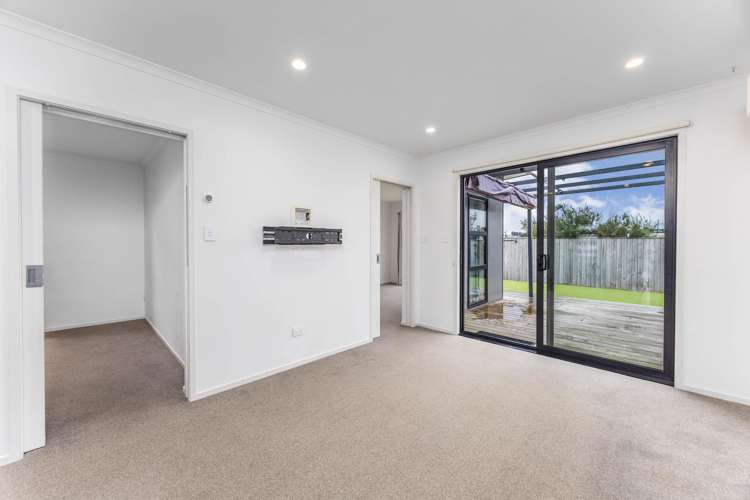 27 Houhora Street Westgate_3