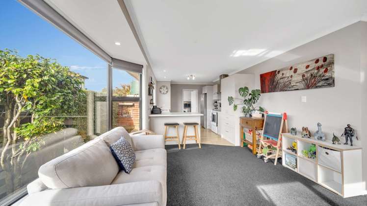 13 Sussex Street Weston_8