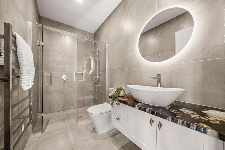 110 Grovenor Drive Orewa_19