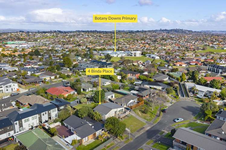 4 Binda Place Botany Downs_19