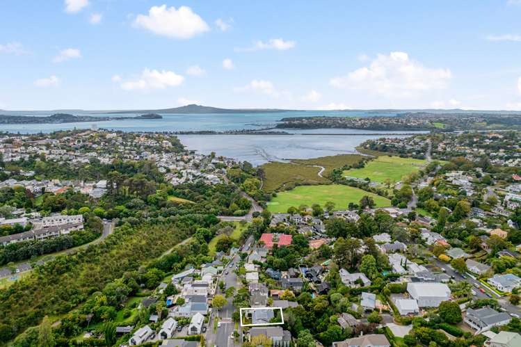 131 Bassett Road Remuera_27