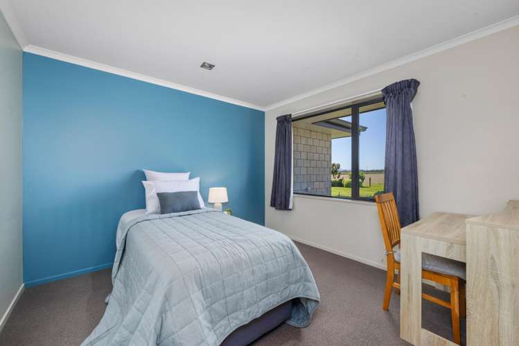 203 Vickerman Street Blenheim_11