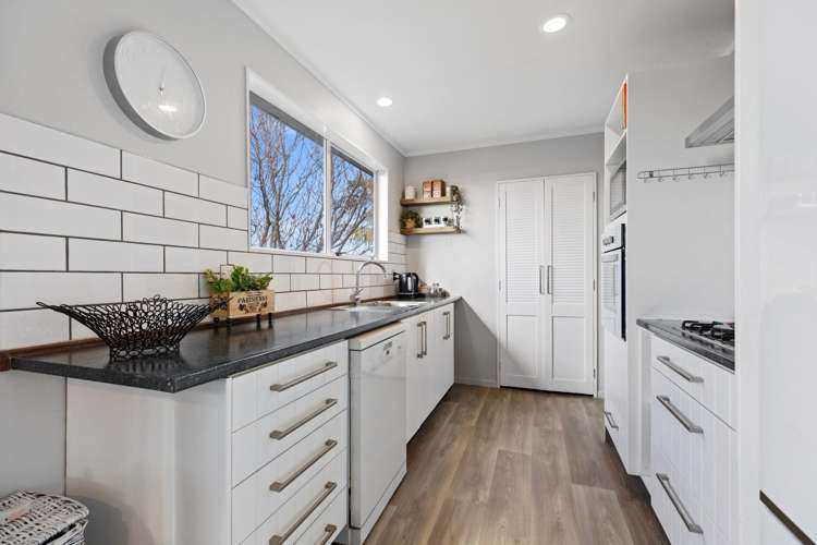 30b Montgomery Road Judea_11