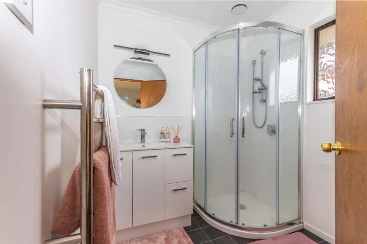 5 Airport Drive Milson_15