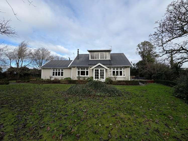  1011 Selwyn Lake Road_0