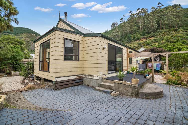 2/211 Brook Street The Brook_9