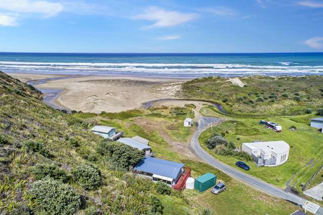 33 Omamari Beach Road Dargaville Surrounds_1