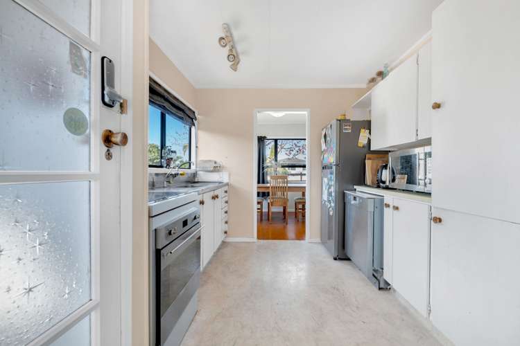 94 Hutchinsons Road Bucklands Beach_5