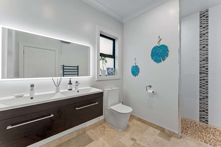 175 Butchers Bridge Road Waiuku_24