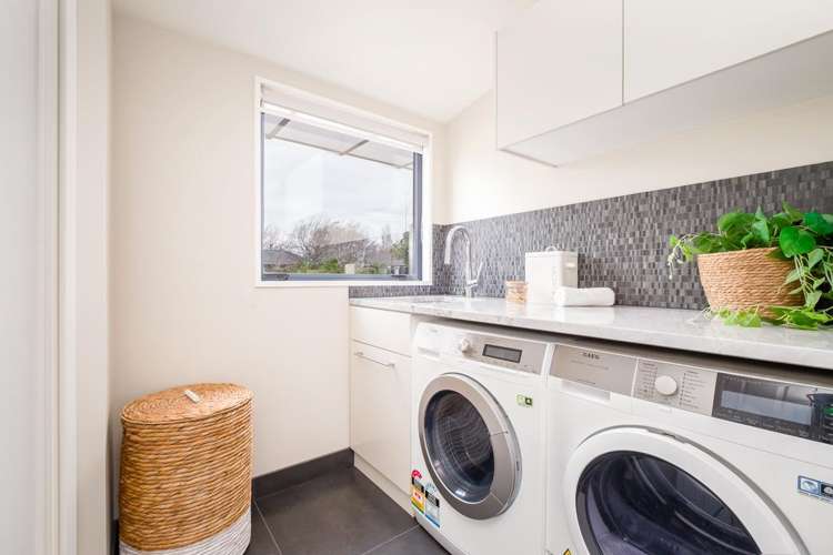 55 Regents Park Dr Casebrook_19