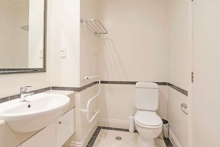 1709/171 Queen Street Auckland Central_13