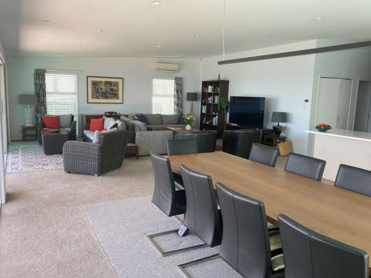 63 Hawaiian Parade Arkles Bay_21