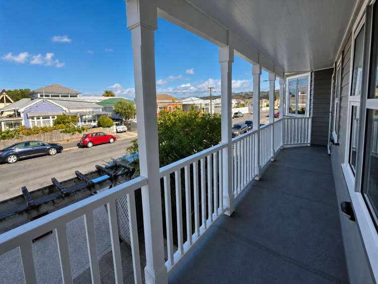  A/5 Adelaide Street Petone_13