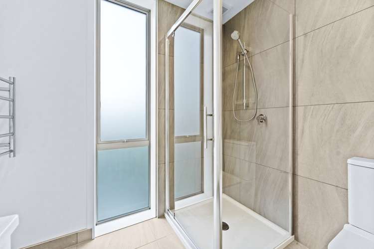 75 Helen Jenepher Lane Mount Wellington_19