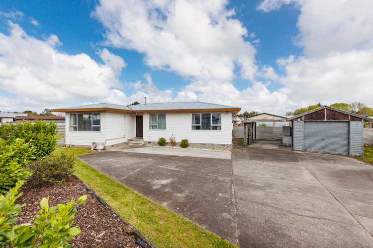 26 Ferndale Place Feilding_16