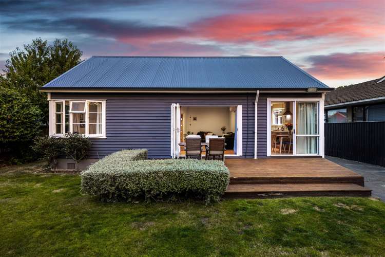 44 Pitcairn Crescent Bryndwr_15