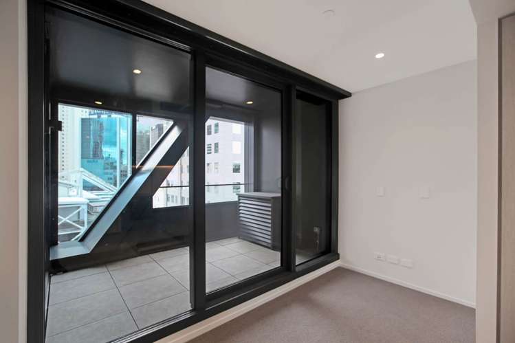 807/10 Commerce Street Auckland Central_7