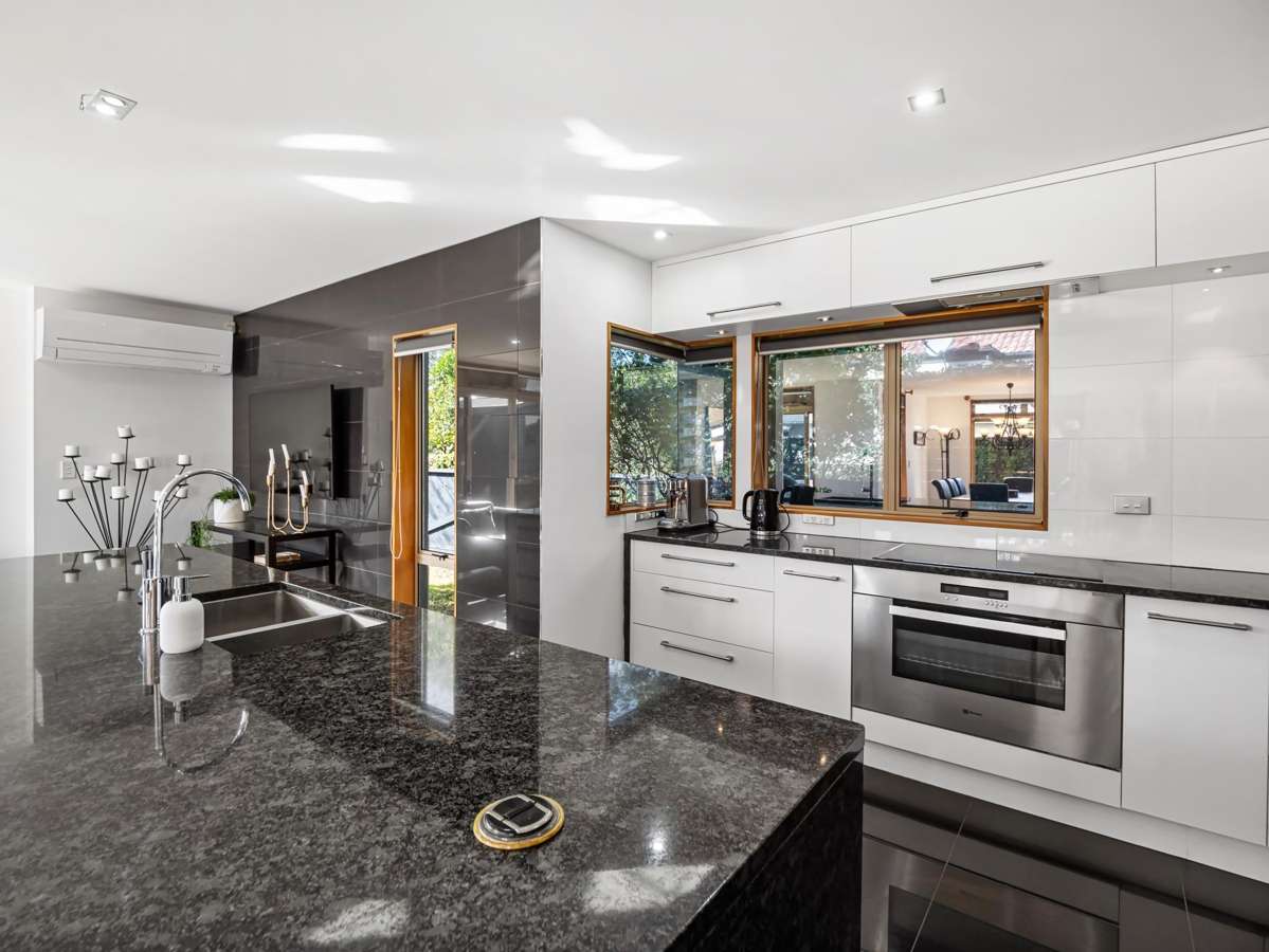299 Oceanbeach Road_2