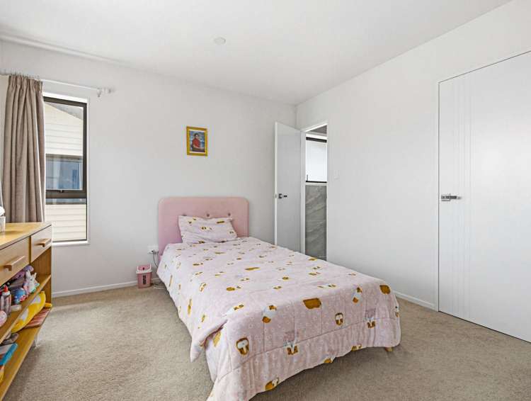 160D Hill Road The Gardens_18