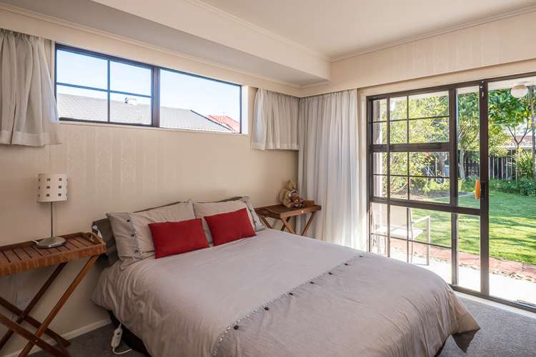 20 Awanui Drive Waikanae_16