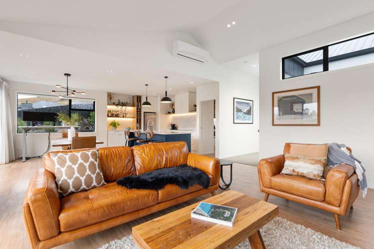 61 Heathfield Drive Mosgiel_9