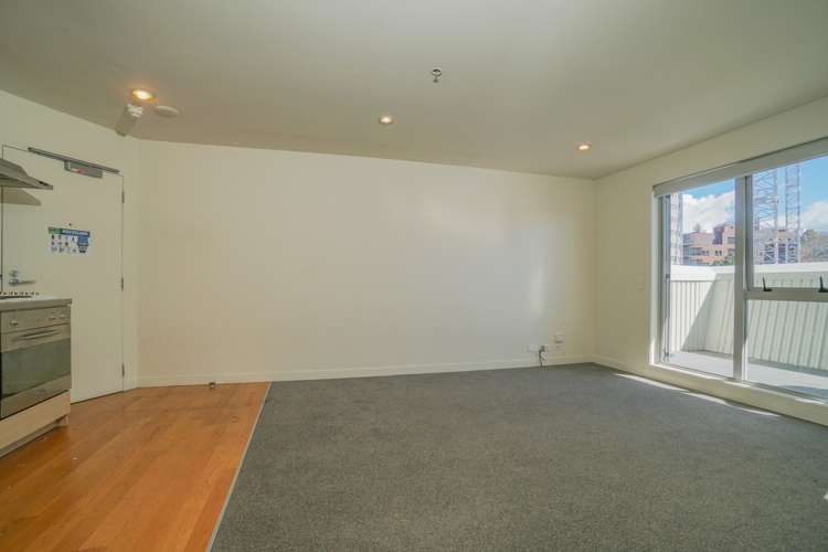 1002/8 Ronayne Street Auckland Central_9