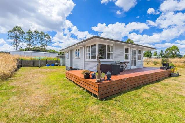 391 Otake Road Kinloch_2