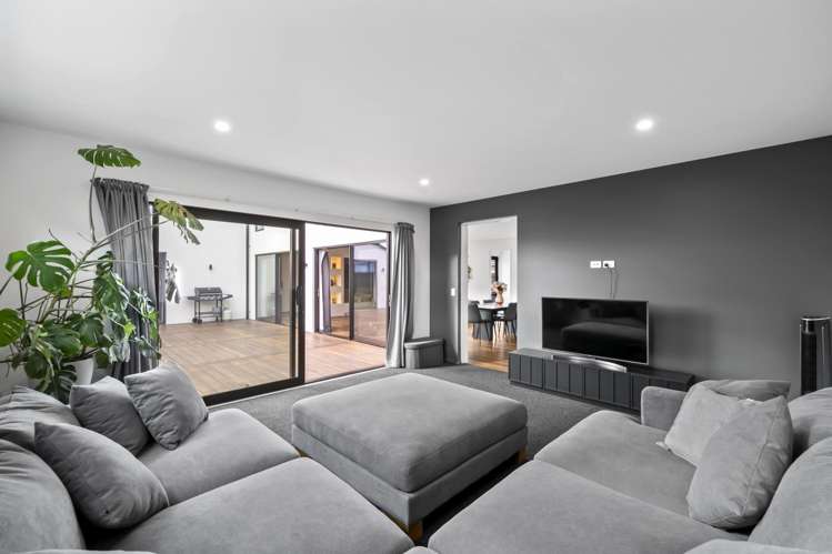 6 Timara Crescent Burwood_13