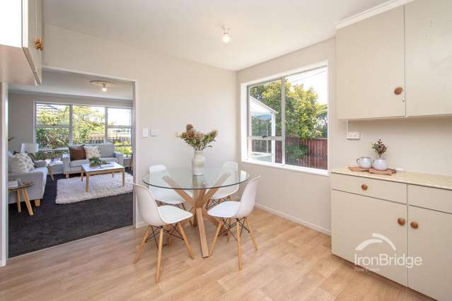 1/86 Travis Road Burwood_3