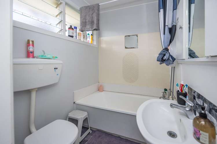 1-3/76 Tawa Street Melville_10