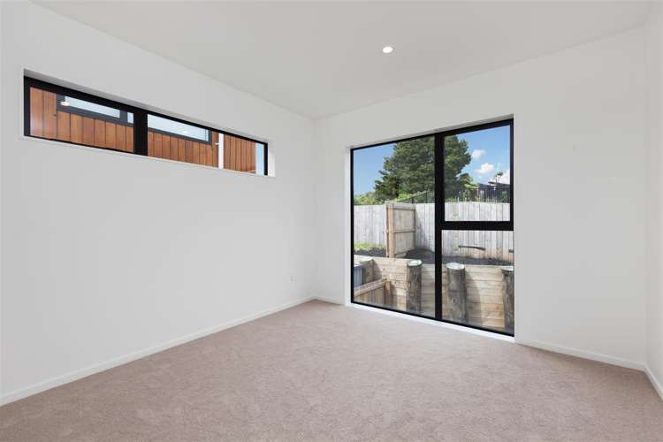 8a Ringi Lane Orewa_17