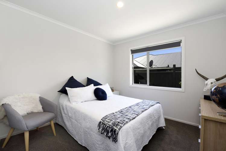 15 Berryfield Drive Richmond_30