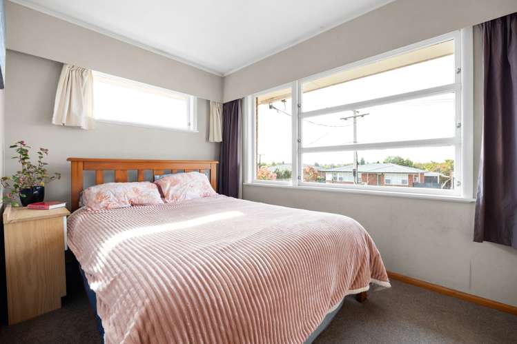 15 Springfield Crescent Enderley_10