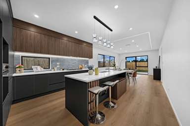 13 Star Cross Road_3