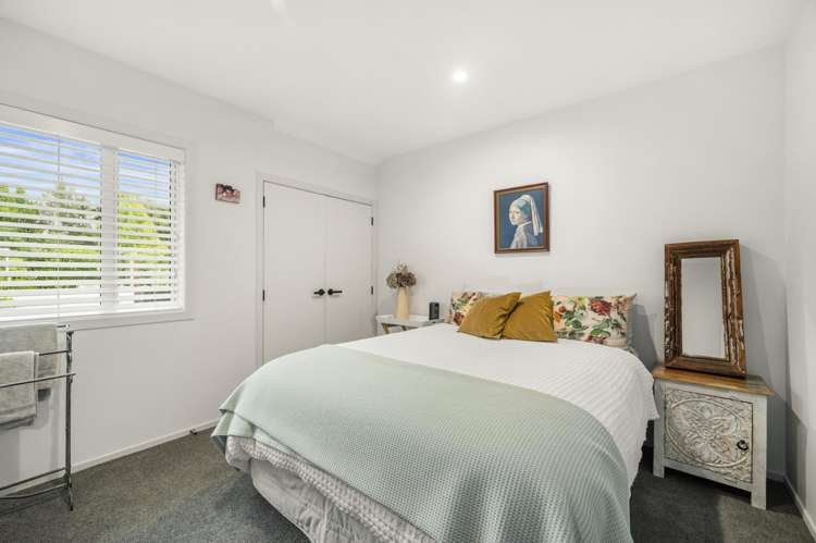 70 Chesham Avenue Waipahihi_16