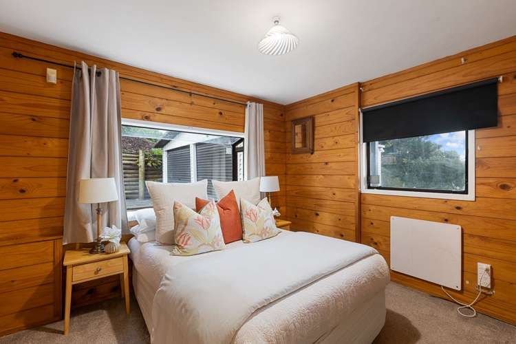 2 Dunraven Place Torbay_17