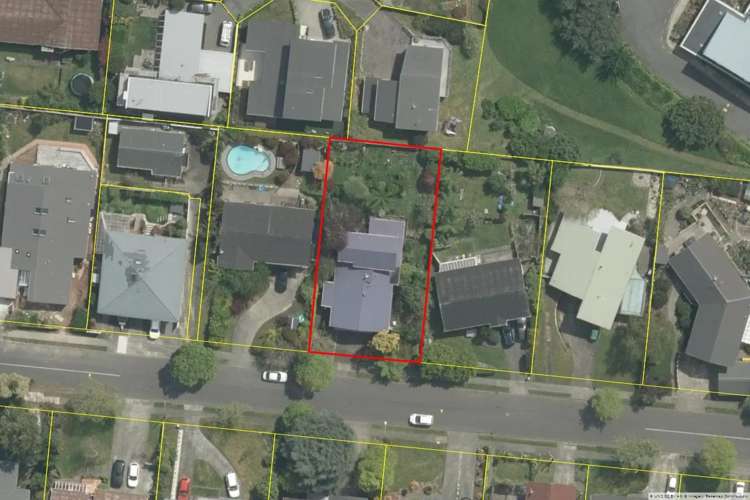 22 Sunrise Boulevard Tawa_30