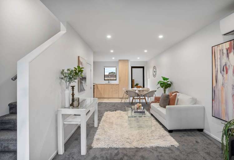 2/137 Tirimoana Road Te Atatu South_7