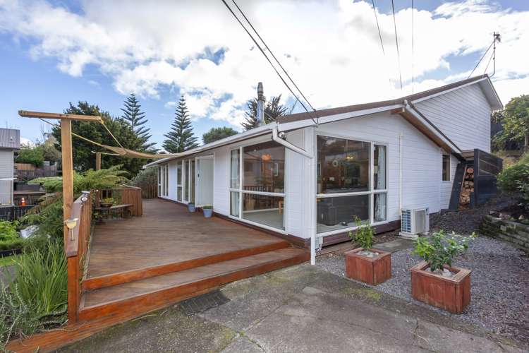 15 Tiromoana Road Raumati South_22