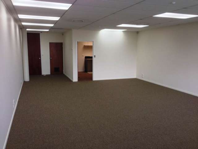 2/706 Great South Road Penrose_2