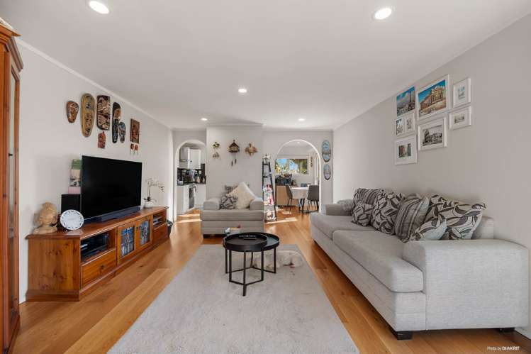 1/17 Hedge Row Sunnyhills_7