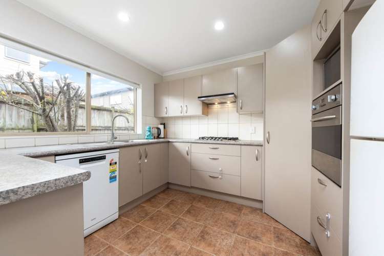 6 Stornaway Drive Flat Bush_3