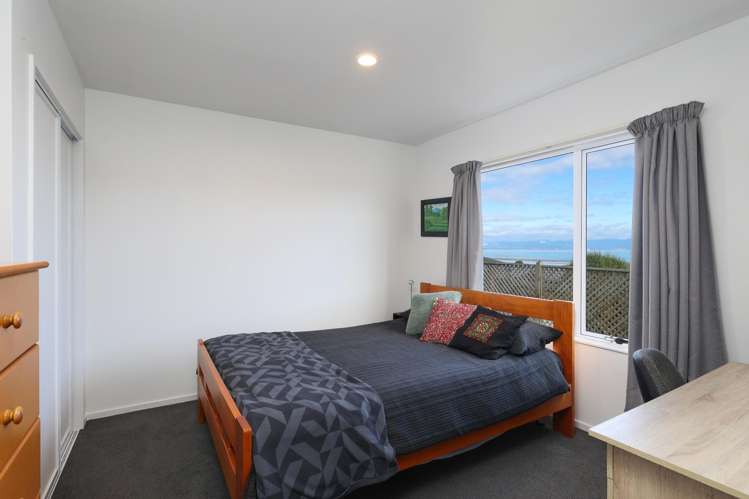 64 Tresillian Avenue Marybank_19