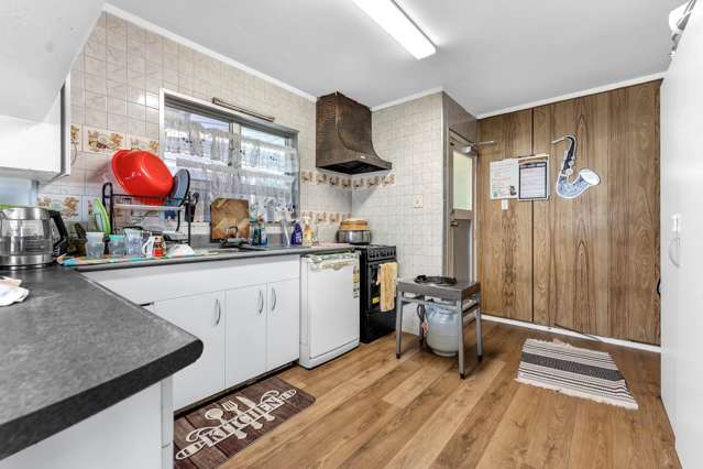 266 Don Buck Road Massey_4