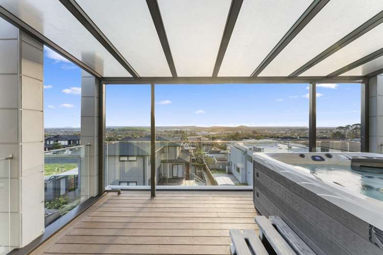 13 Michael Richard Place East Tamaki Heights_9