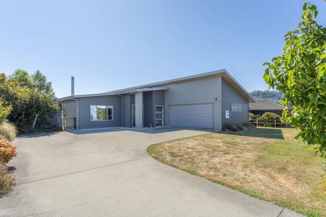73 Montgomery Crescent Kinloch_1