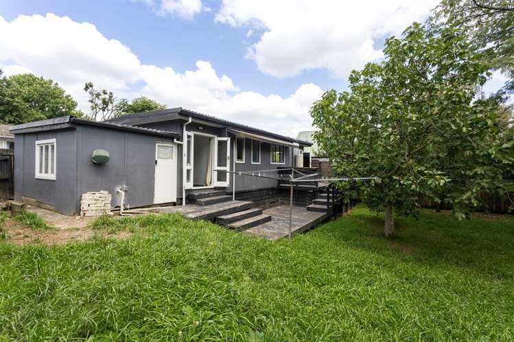 61 Mardon Road Enderley_13